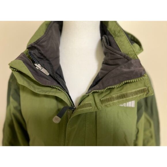 The North Face Amplitude Triclimate Hyvent 3-in 1 Jacket. Size S. - Picture 10 of 12